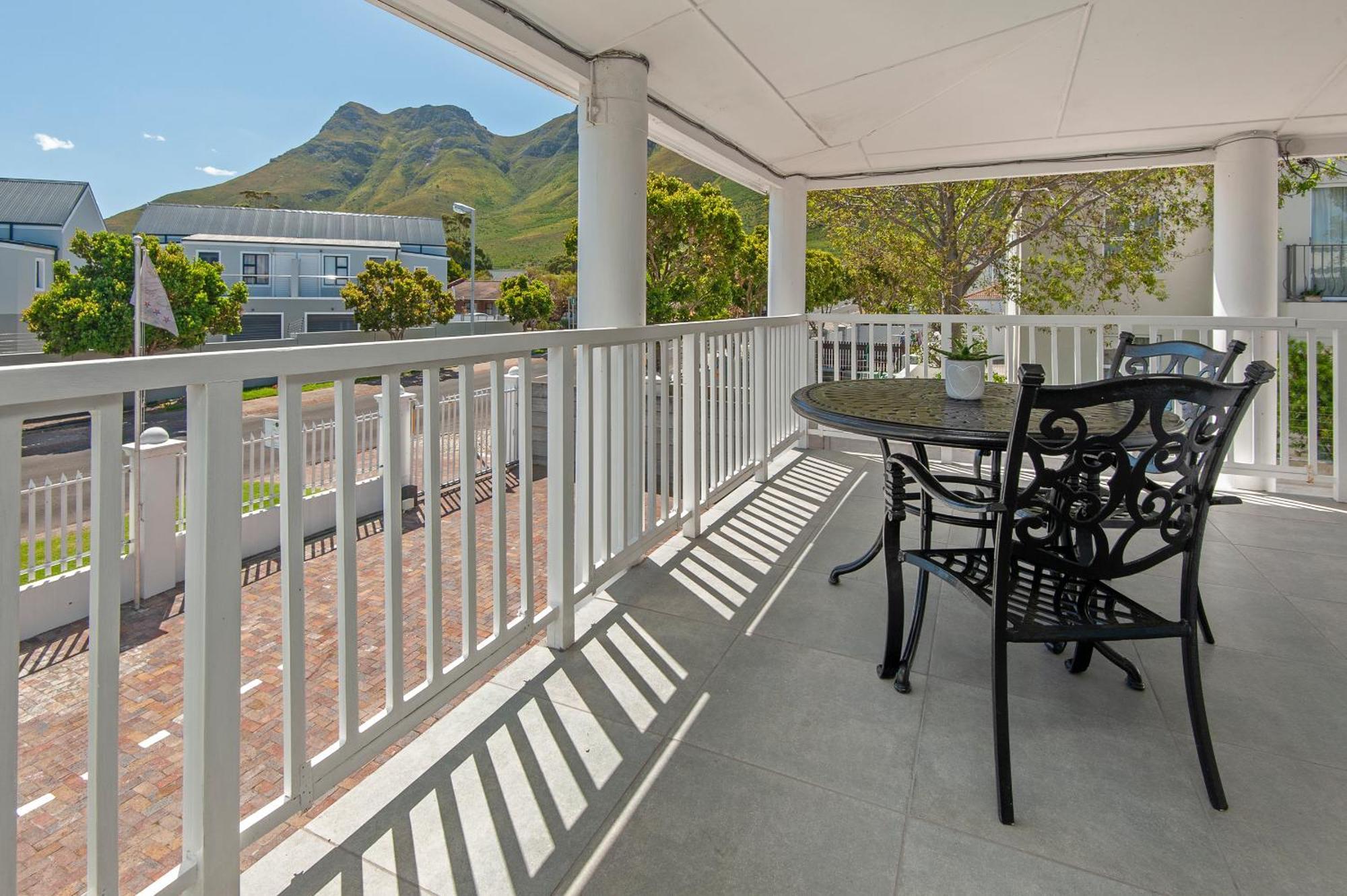 Oude Schuur Boutique Guesthouse Hermanus Dış mekan fotoğraf