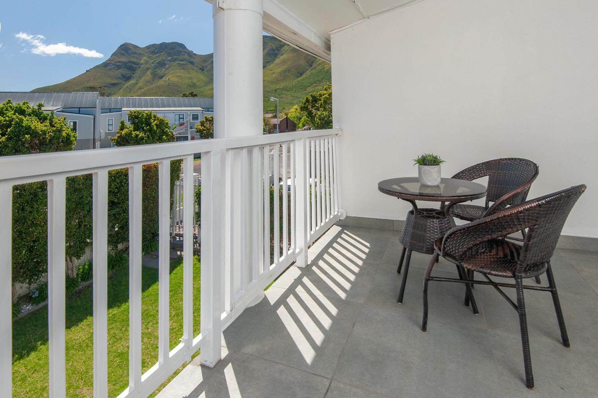 Oude Schuur Boutique Guesthouse Hermanus Dış mekan fotoğraf